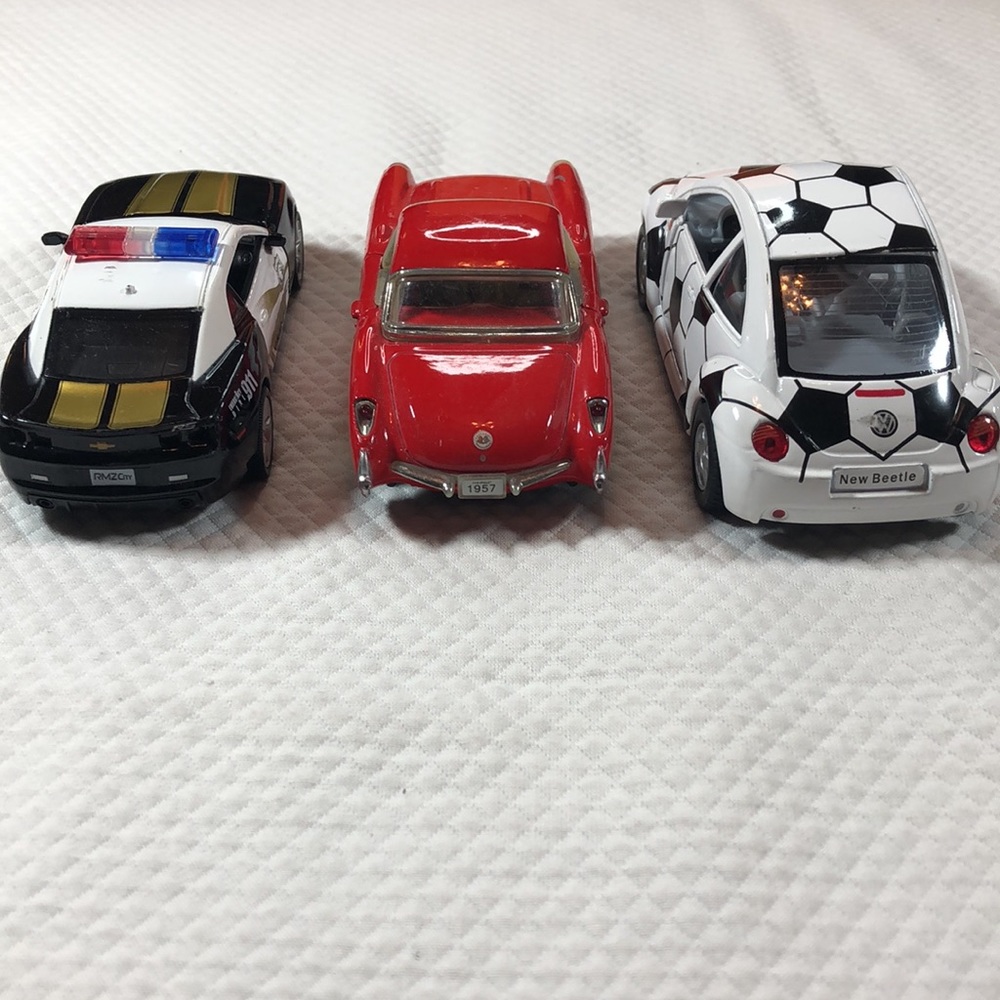 Die Cast Cars - Picture 3 of 6